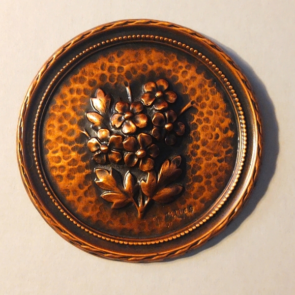 Albert Gilles Solid Copper Decorative Floral Hanging Plate - Picture 2 of 4